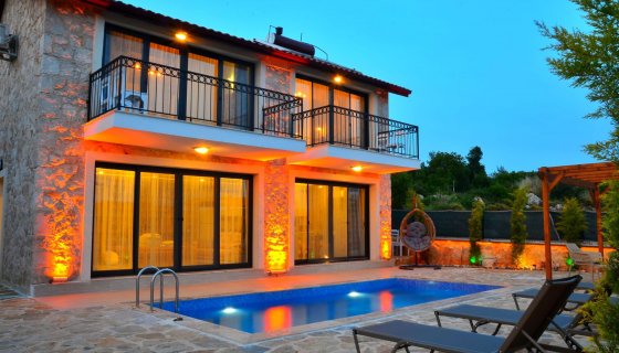 Antalya / Kaş Satılık Özel Havuzlu Villa